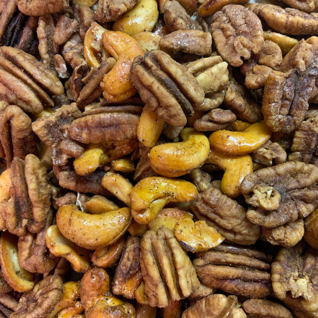 JIM BEAM BOURBON Ole Fashn'd Pecan Cashew Boozy Nut Mix