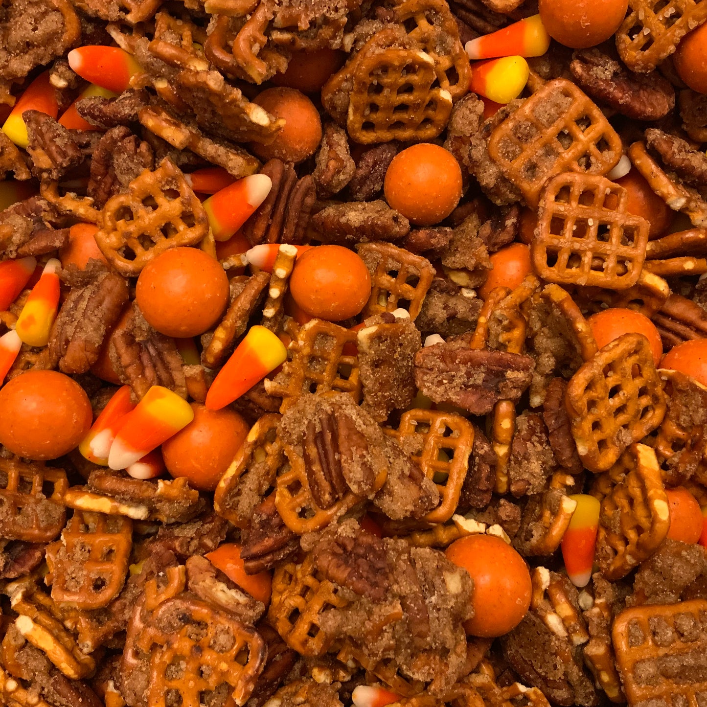 Pumpkin Spice Nutty Snack Mix