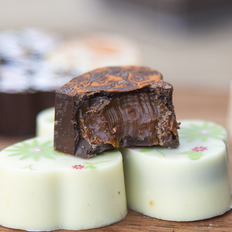 Mother’s Day Gift Box – Sweet Treats & Desserts
